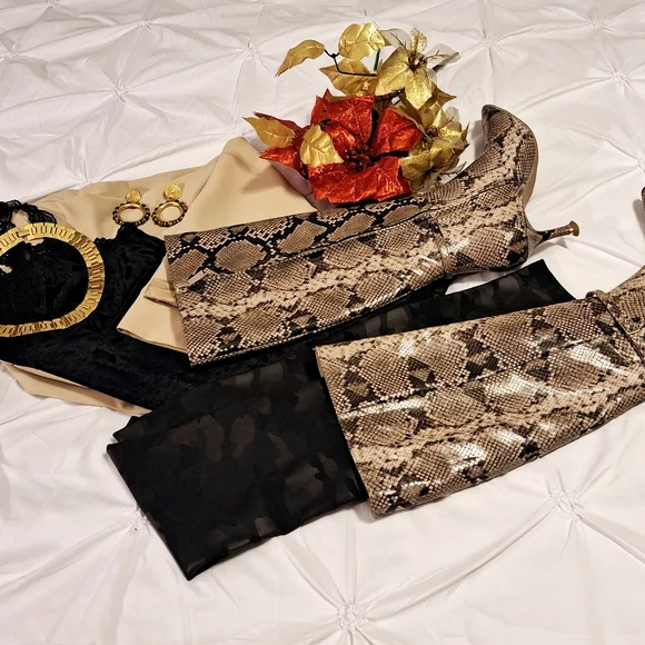 KENNETH COLE NEW YORK SNAKE BOOTS – SZ 7 – NWT - Picture 2 of 8